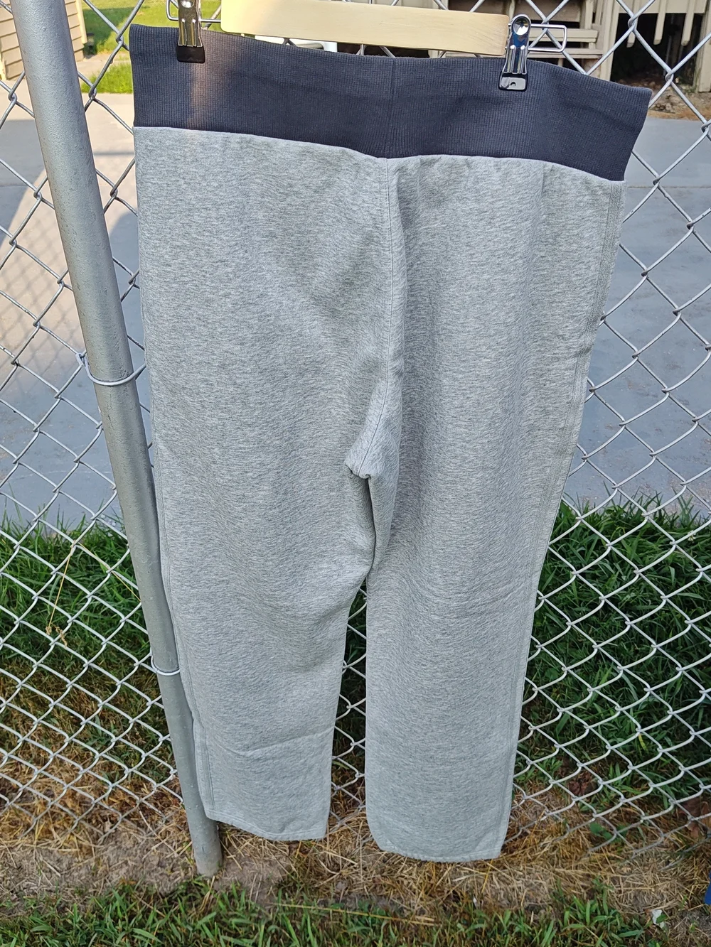 Adidas Men's Gray Jogger Sweatpants Size XL Essential Premium